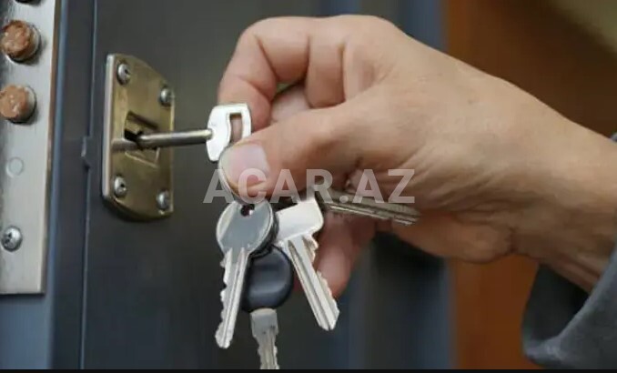 Bakıda avtomobil açarı hazırlanması və çip proqramlaşdırılması